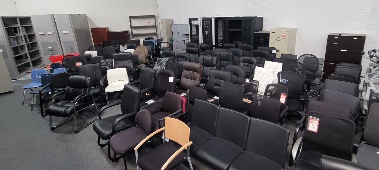 Used furniture total office